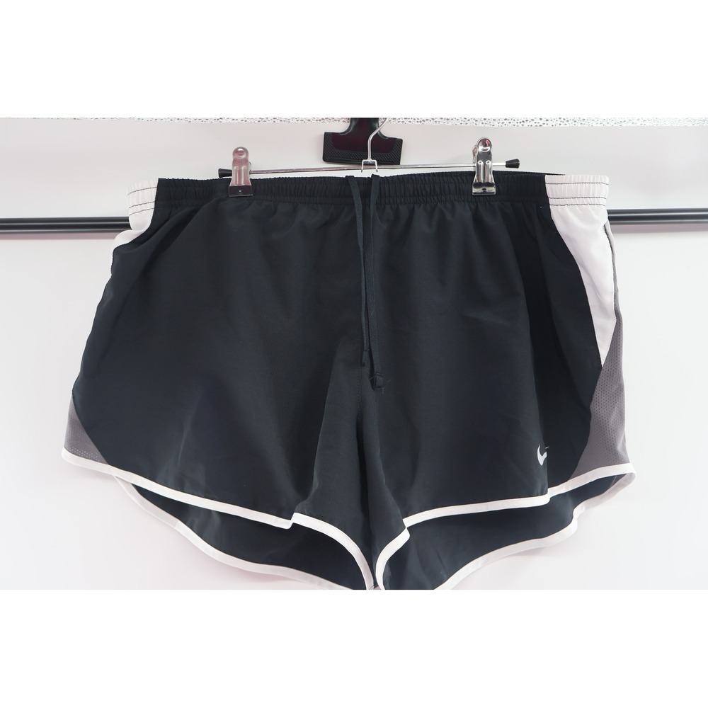 Nike Dri-FIT Shorts Womens 1X Black White Running Athletic Lined